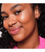 ESSENCE GLASSY GLOW BABY GOT GLOW 5.5g - Imagen 3